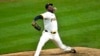Apodado El Misil Cubano, el zurdo holguinero ostenta el récord Guinness por el pitcheo más veloz en la historia / Foto - Gene J. Puskar (AP)